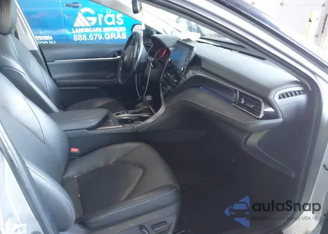 2022 Toyota Camry Xse Awd z USA, uszkodzony, nr VIN 4T1K61BK5NU051226